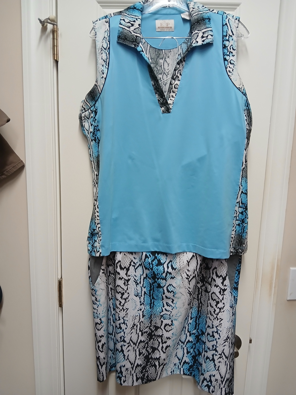 Womens EP Blue Snake-Print Sleeveless Golf Top & Skirt Set